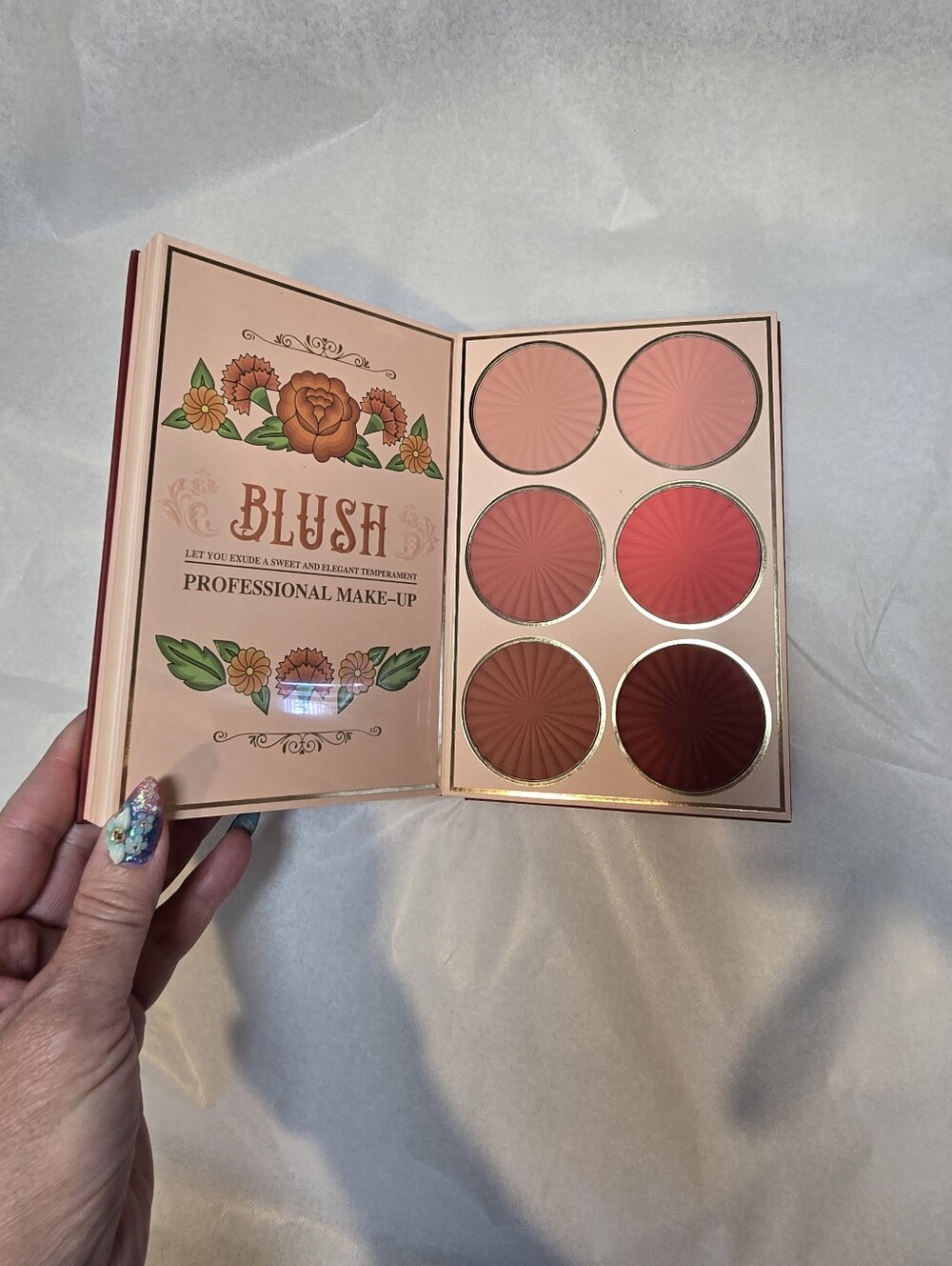 Girabella Professional Makeup Pallet - Picture 7 of 8